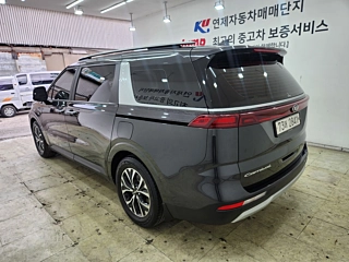 KIA CARNIVAL 2021