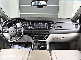 KIA CARNIVAL 2018