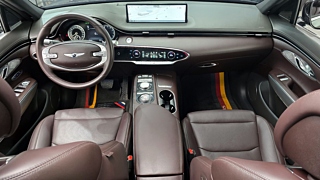 GENESIS GV70 2024