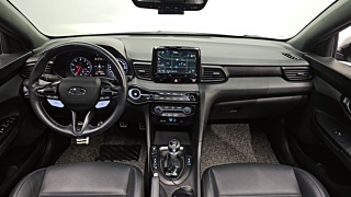 HYUNDAI VELOSTER JS 2019