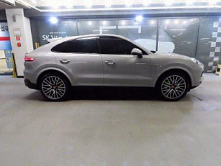 PORSCHE CAYENNE PO536 2022