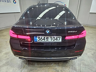 BMW 5-SERIES G30 2021