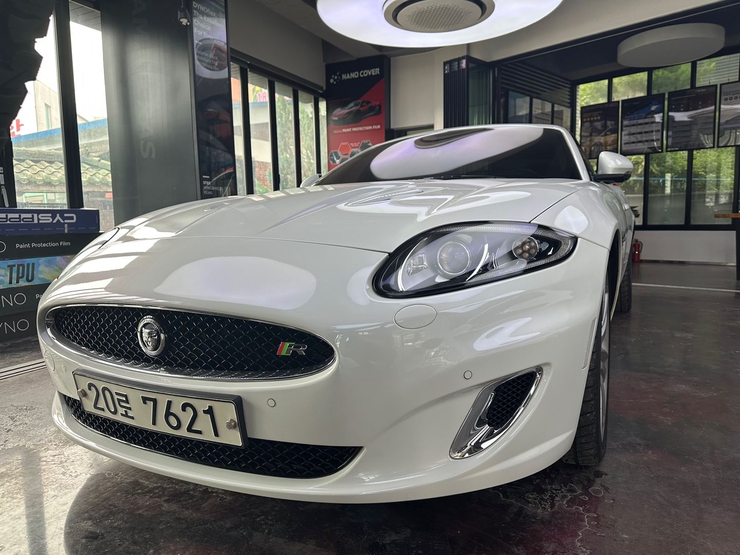 Аукционный лист JAGUAR XKR 2011