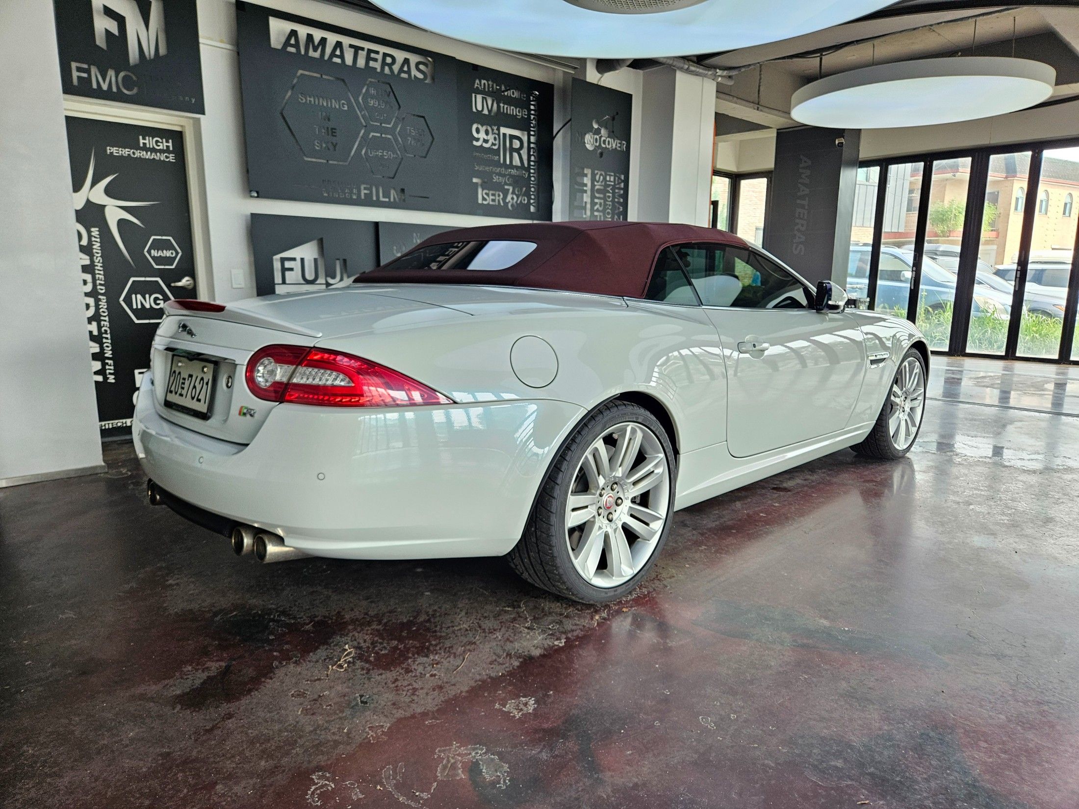 JAGUAR XKR 2011