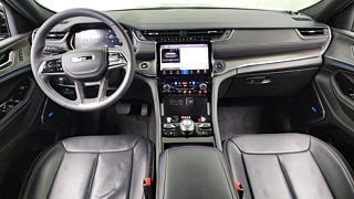 JEEP GRAND CHEROKEE WL 2023