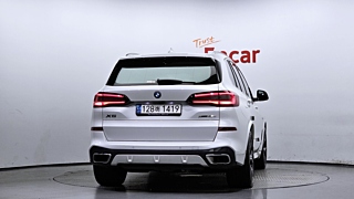 BMW X5 G05 2023