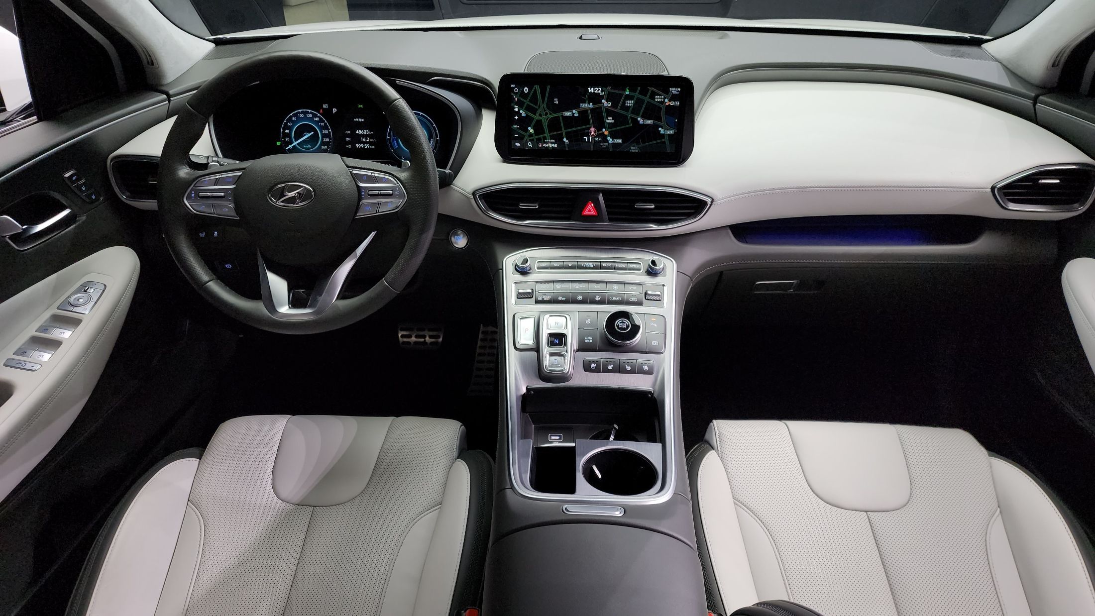 HYUNDAI SANTAFE 2023