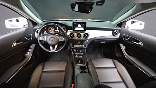 MERCEDES BENZ GLA-CLASS X156 2019