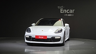PORSCHE PANAMERA 971 2020