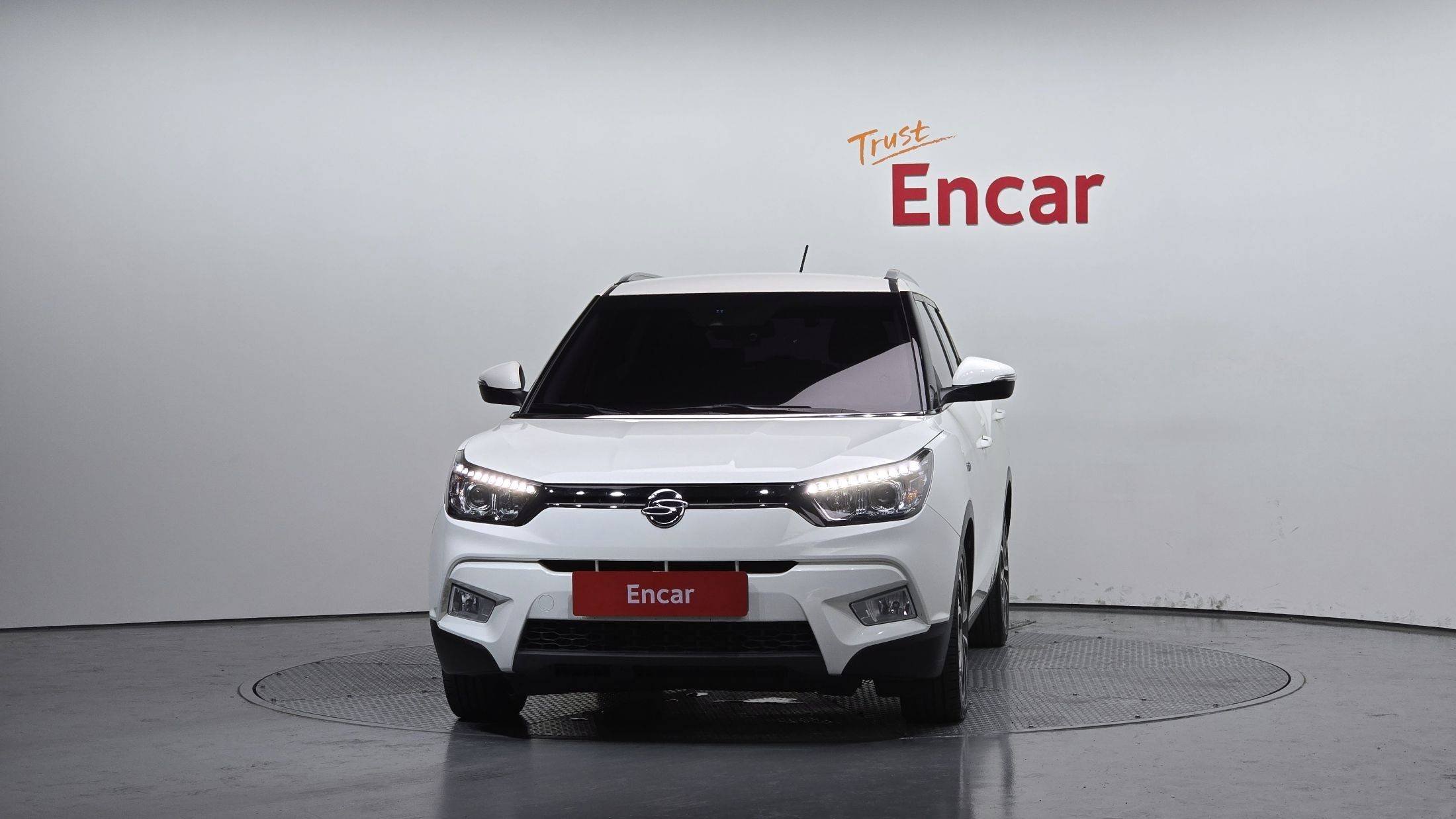 SSANGYONG TIVOLI 2017