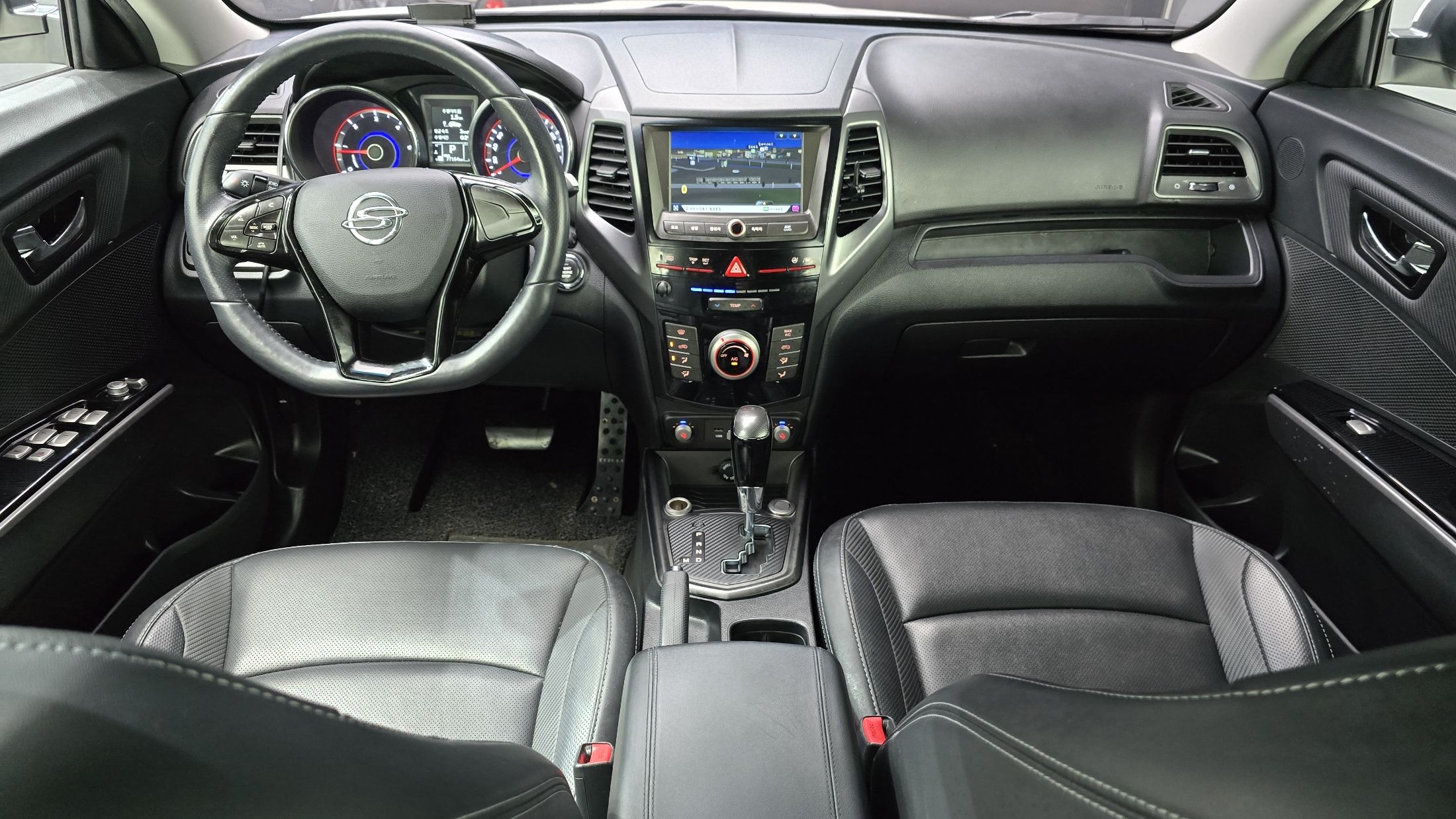 SSANGYONG TIVOLI 2017