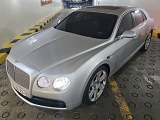 BENTLEY FLYING SPUR 2017