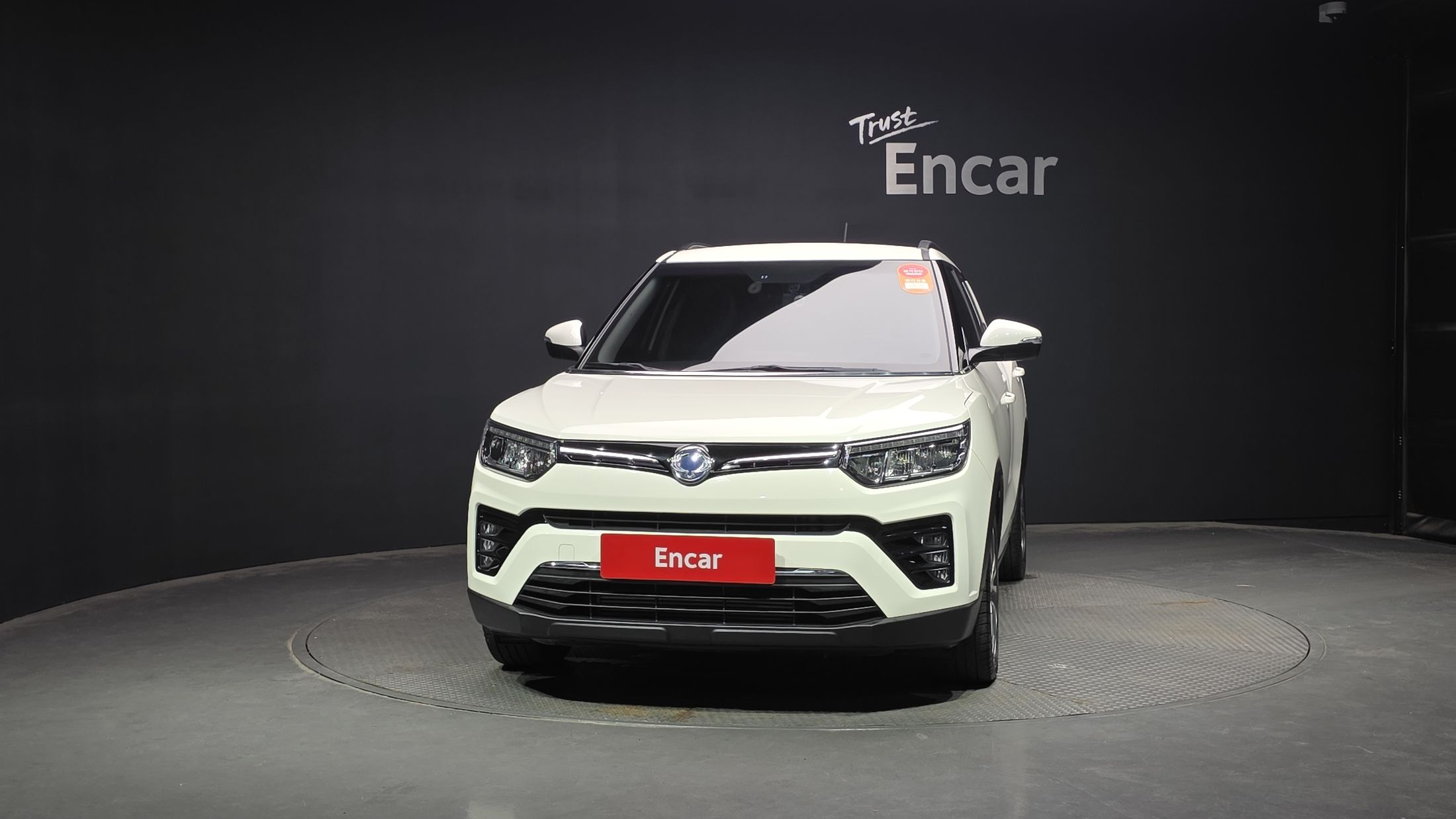 SSANGYONG TIVOLI VERY NEW 2019