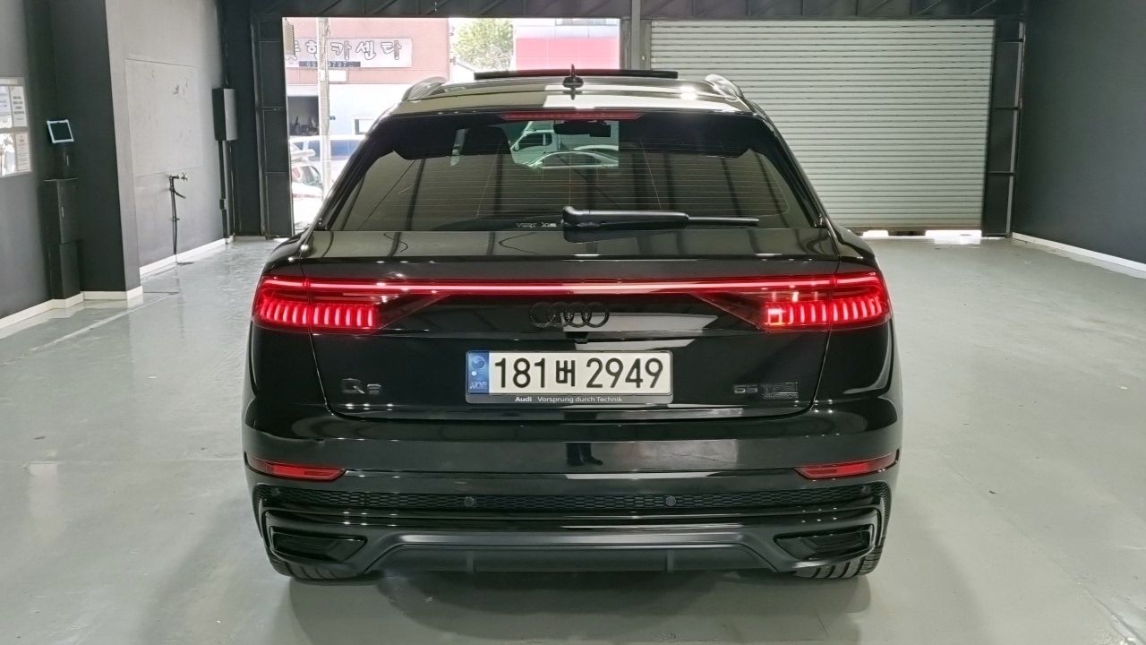 AUDI Q8 4M 2022