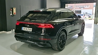 AUDI Q8 4M 2022