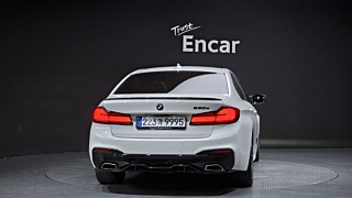 BMW 5-SERIES G30 2020