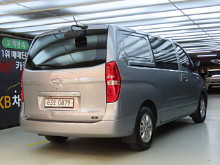 HYUNDAI STAREX GRAND 2017