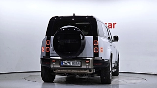 LAND ROVER DEFENDER L663 2024