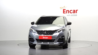 PEUGEOT 5008 2018