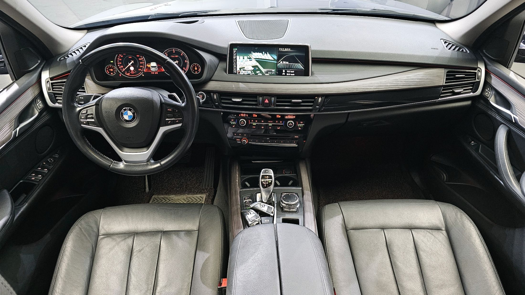 BMW X5 F15 2016