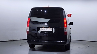 HYUNDAI STARIA 2021