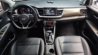 KIA STONIC 2017