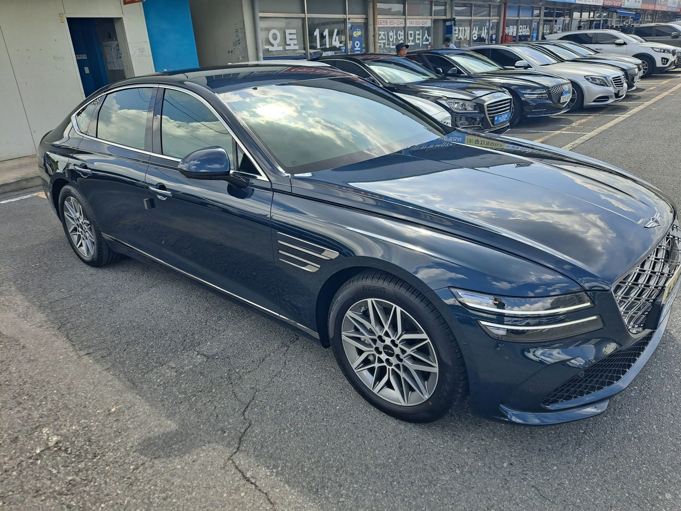 GENESIS G80 RG3 2024