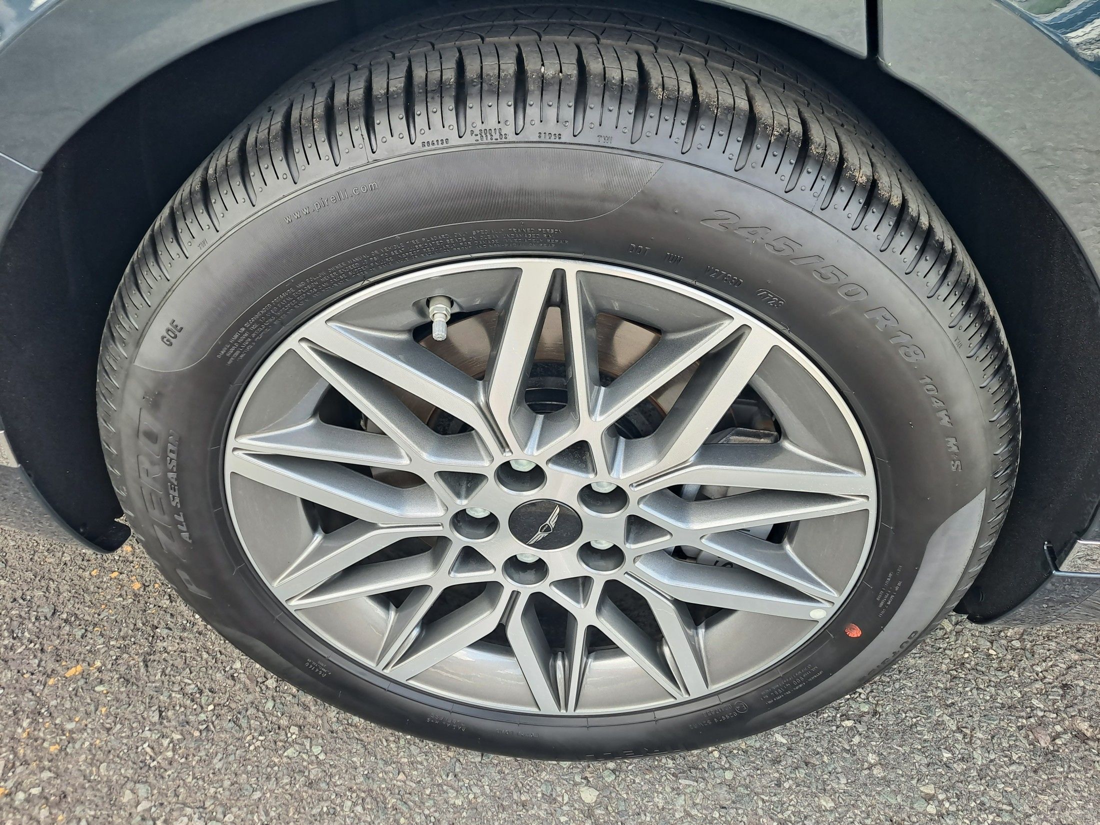 GENESIS G80 RG3 2024