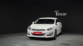 HYUNDAI I40 SALOON 2012