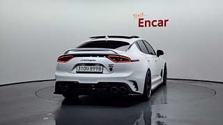 KIA STINGER 2019
