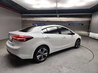 KIA K3 2016