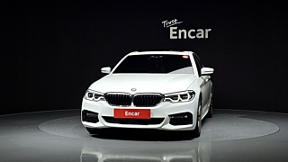 BMW 5-SERIES G30 2017