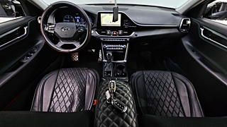 HYUNDAI GRANDEUR IG 2017