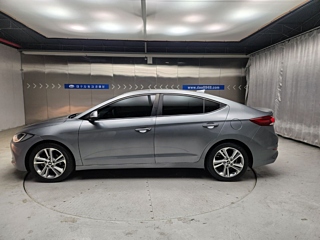 HYUNDAI AVANTE AD 2017