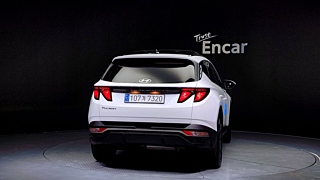 HYUNDAI TUCSON NX4 2021