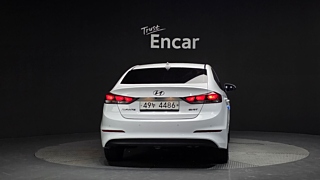 HYUNDAI AVANTE AD 2017