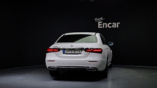 MERCEDES BENZ E-CLASS W213 2021