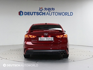 HYUNDAI AVANTE AD 2018