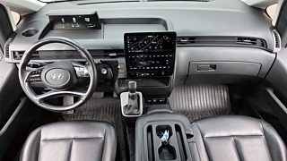 HYUNDAI STARIA 2022