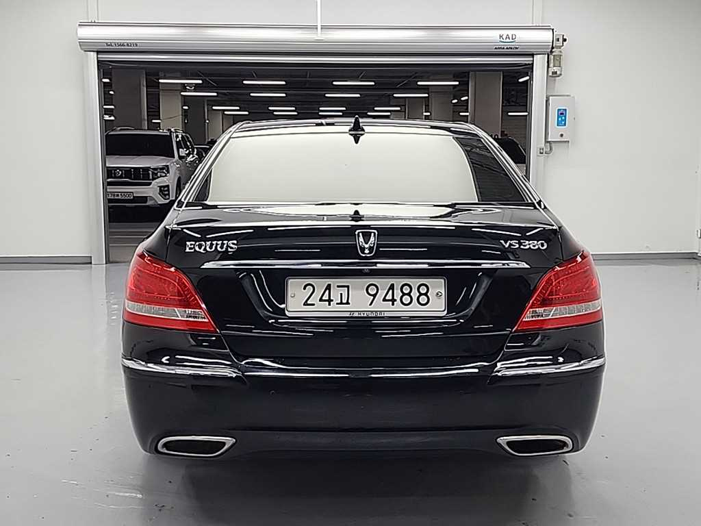 HYUNDAI EQUUS NEW 2010