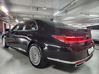 GENESIS G90 2019