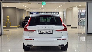 VOLVO XC60  2019