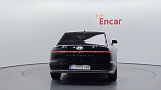 HYUNDAI GRANDEUR HYBRID GN7 2024