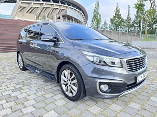 KIA CARNIVAL 2016