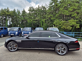 GENESIS G90 RS4 2023