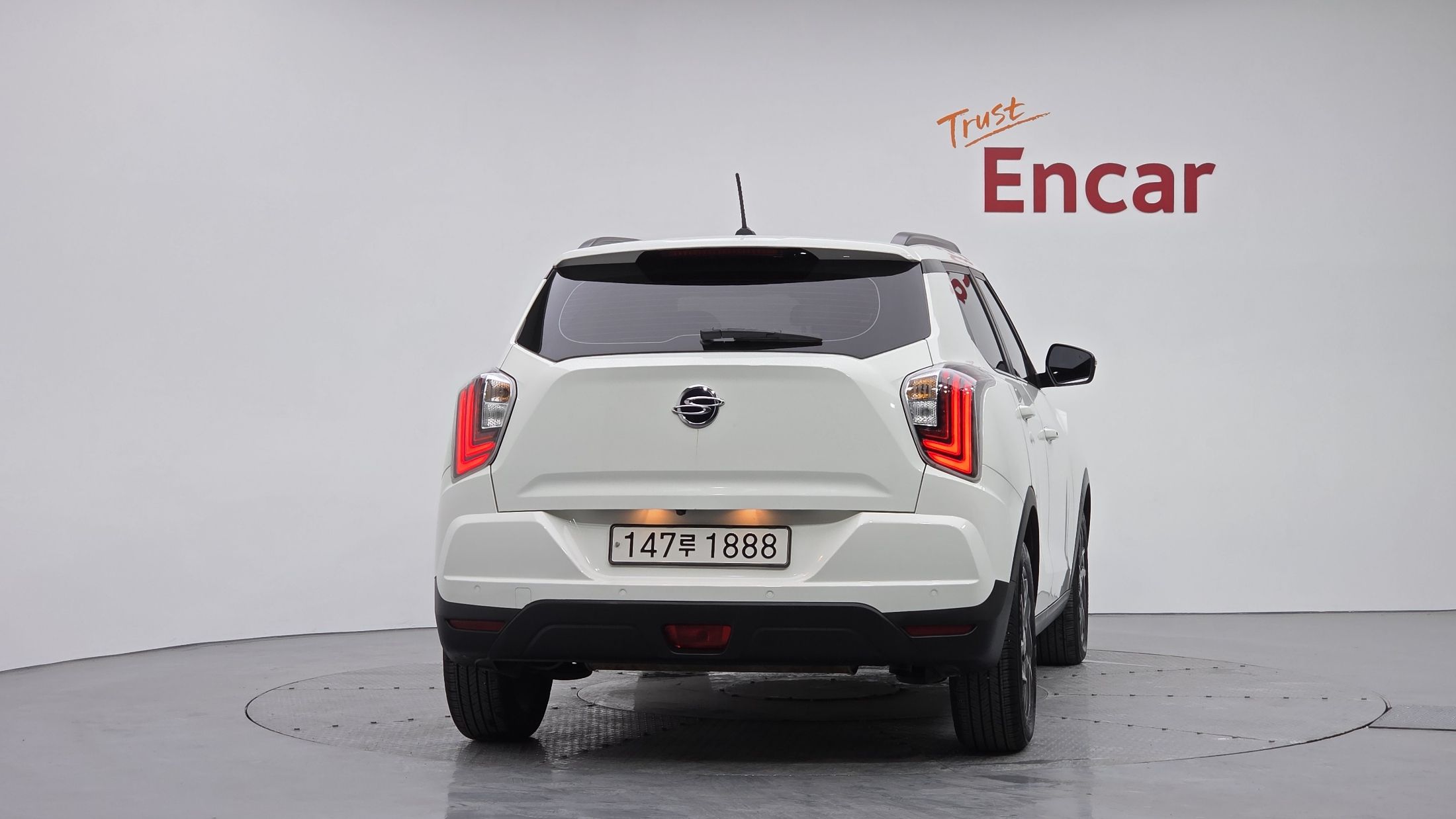 SSANGYONG TIVOLI VERY NEW 2022