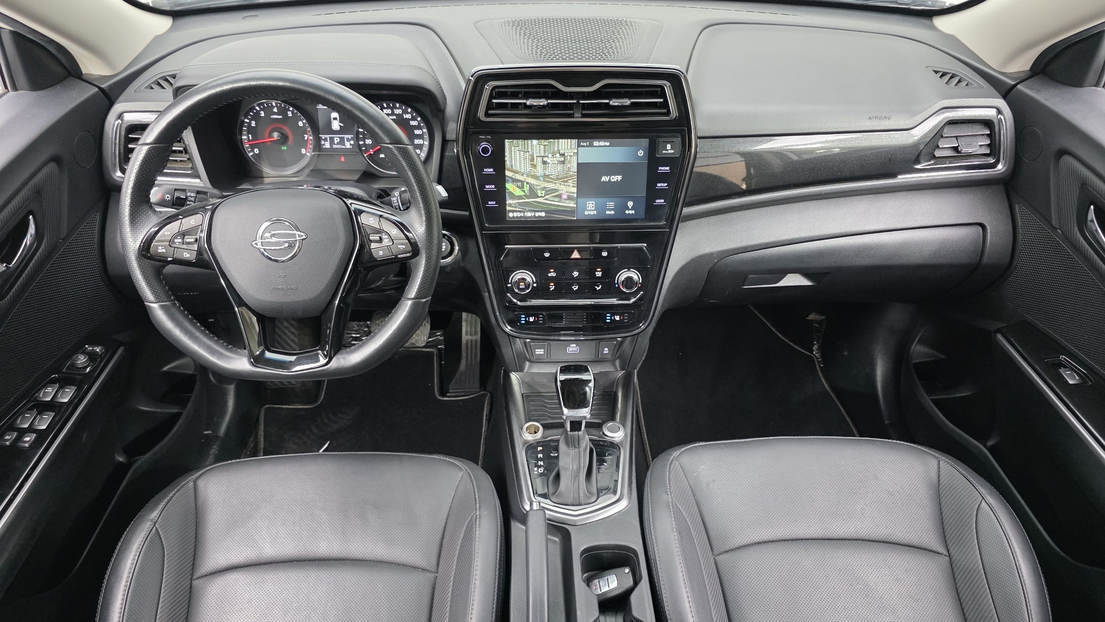 SSANGYONG TIVOLI VERY NEW 2022