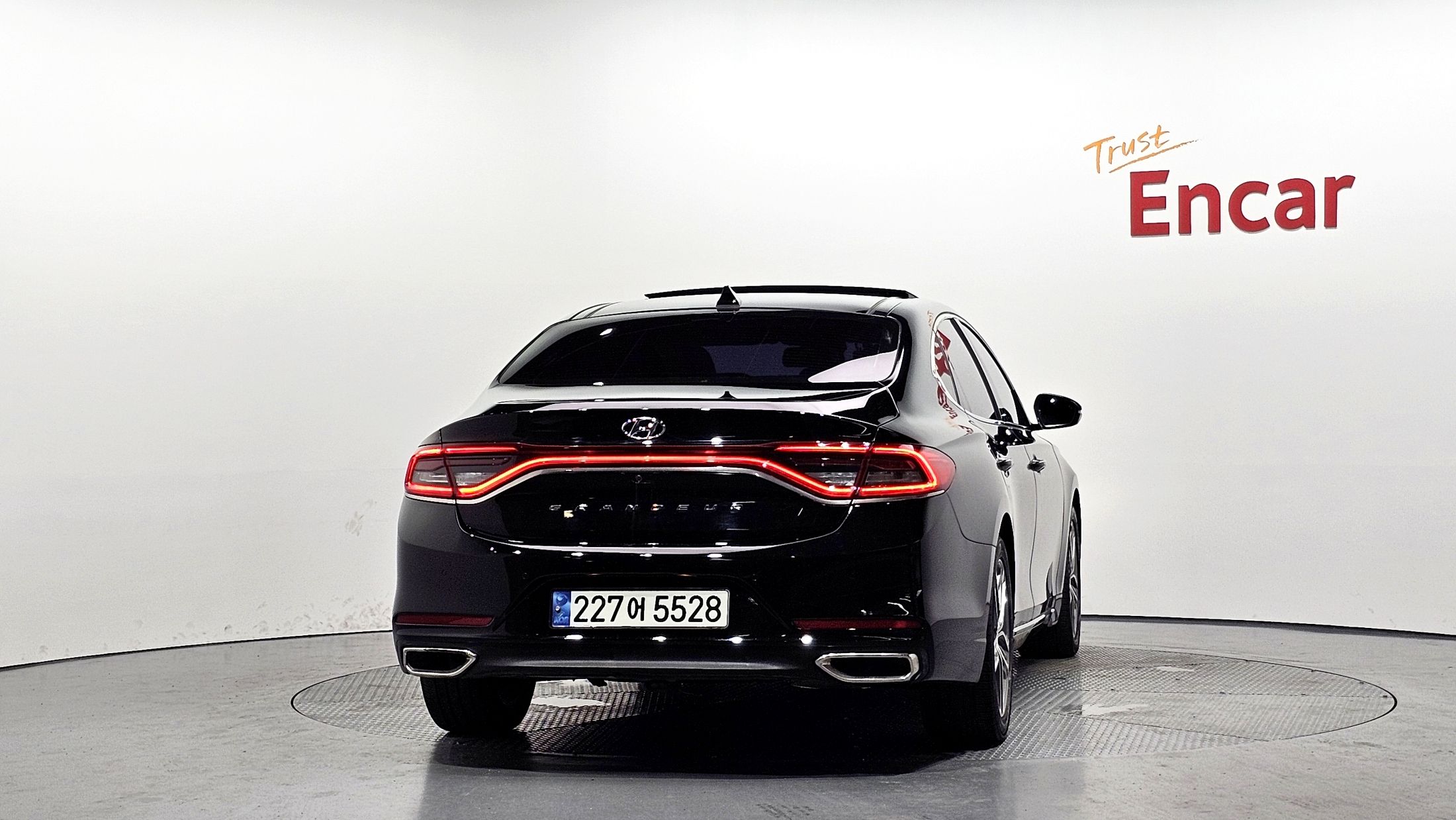 HYUNDAI GRANDEUR IG 2017