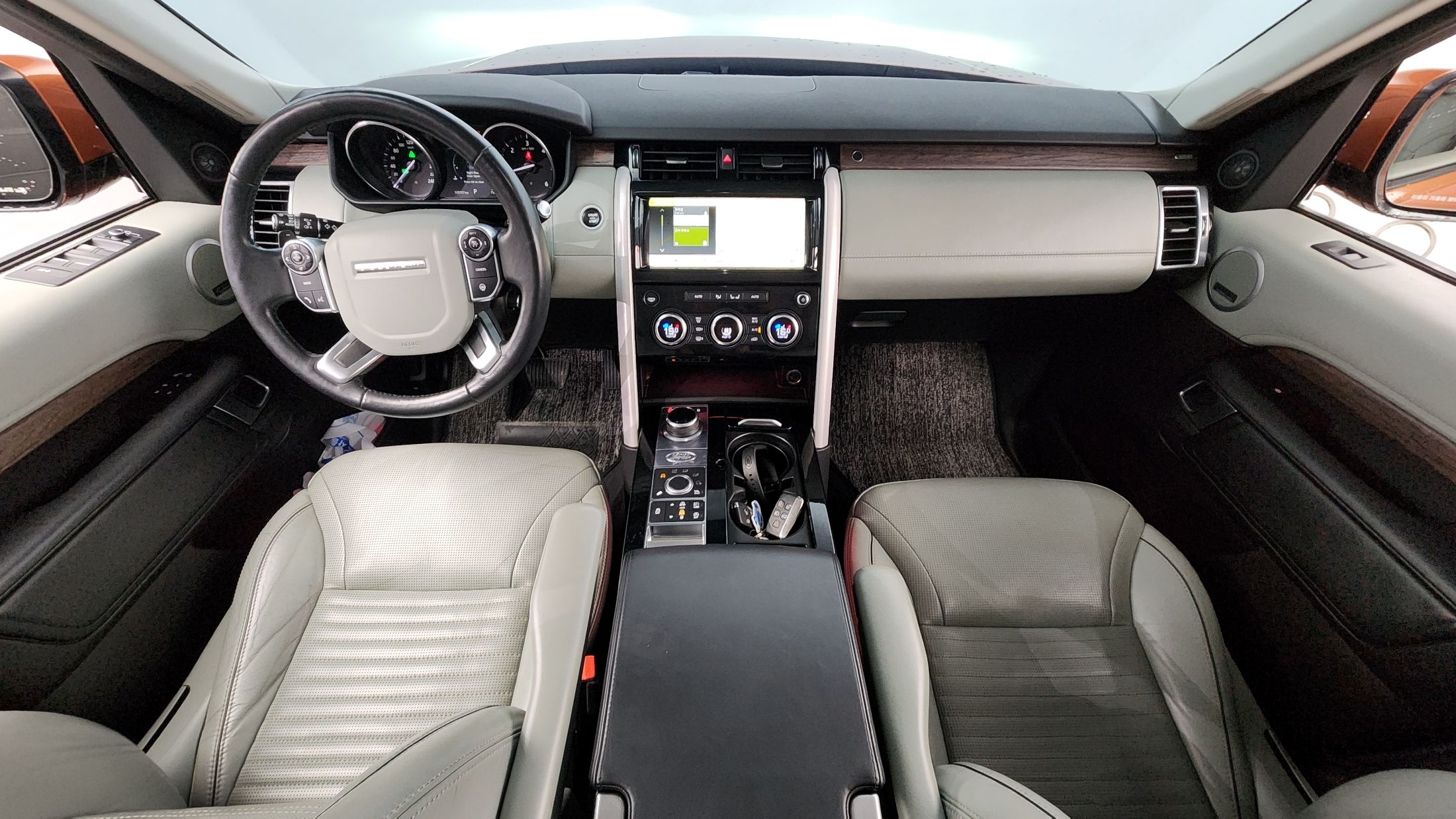 LAND ROVER DISCOVERY 5 2017
