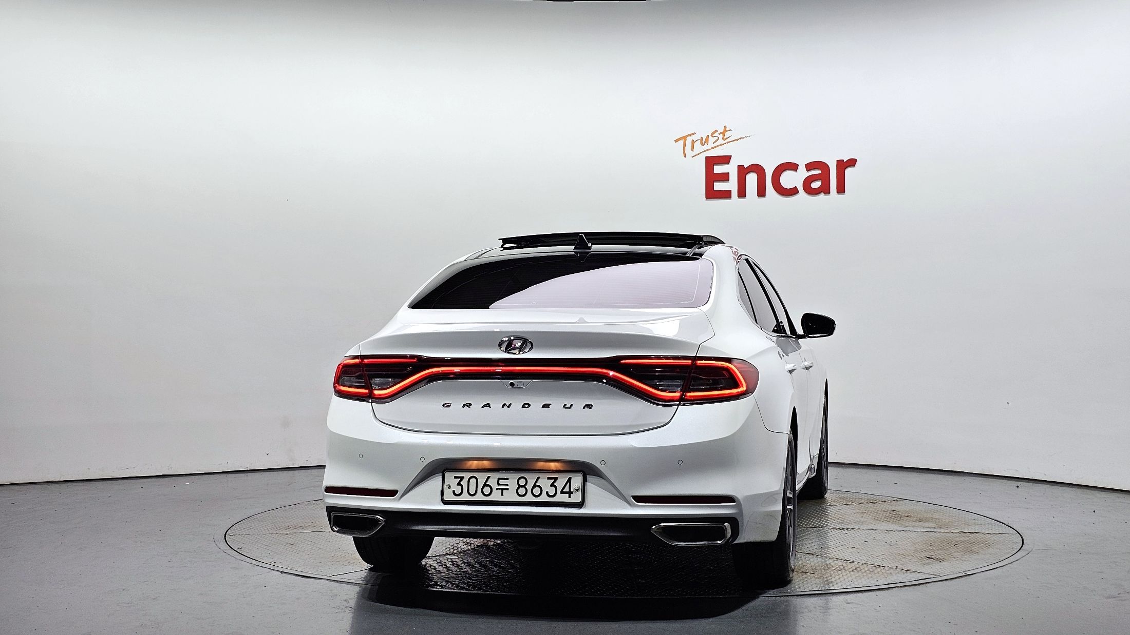 HYUNDAI GRANDEUR IG 2016